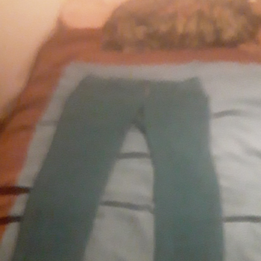 Ankle pants